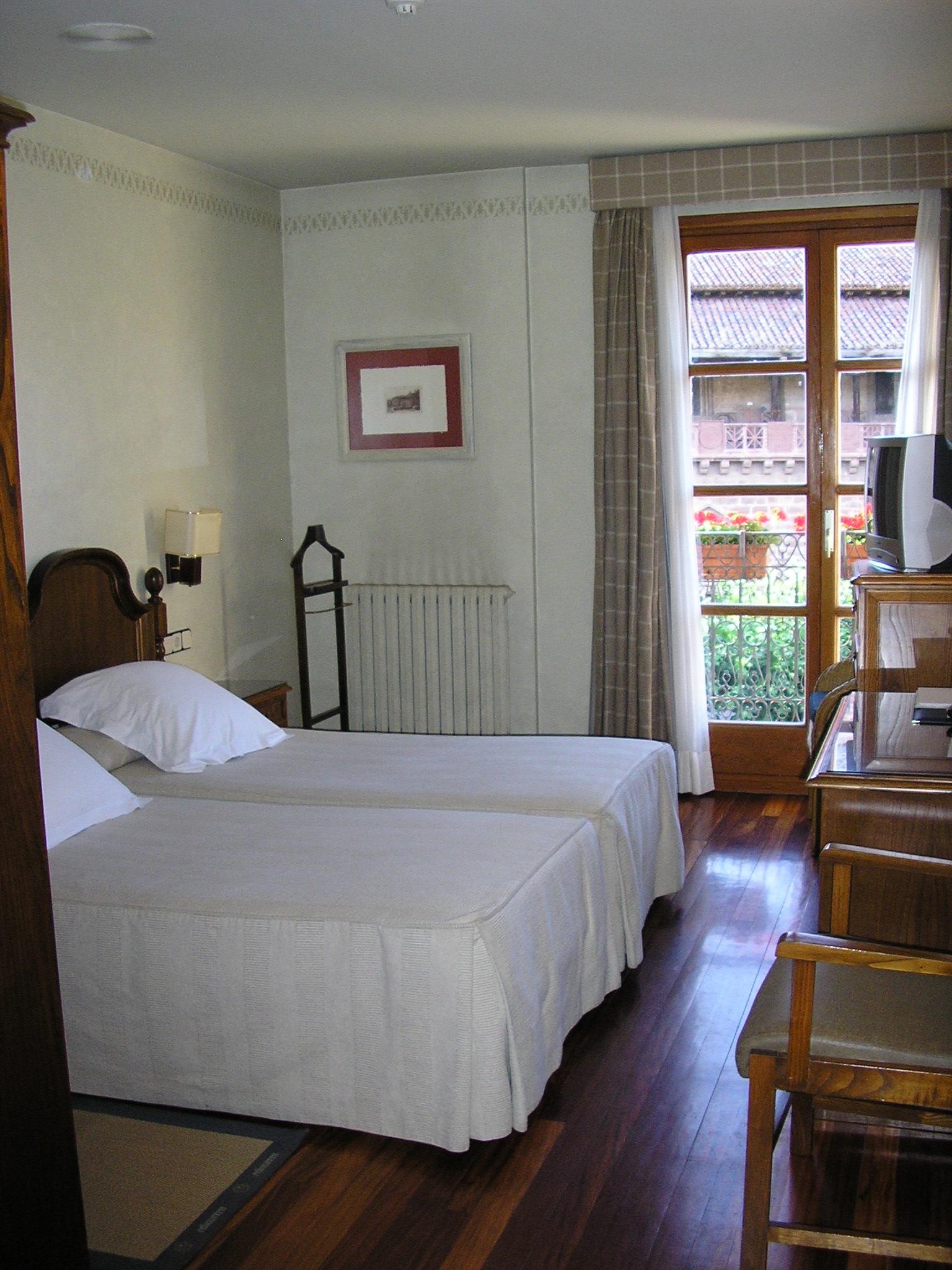Hotel Echaurren Relais & Chateaux Ескарай Стая снимка